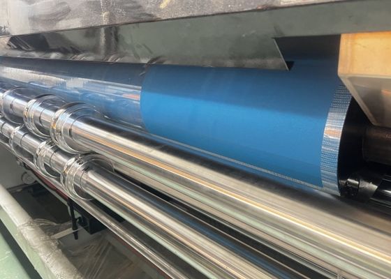Fabrication de cartons ondulés Auto-alimentation ondulée Flexo imprimante machine à découper à la matrice de plaque libre avec dispositif de fente