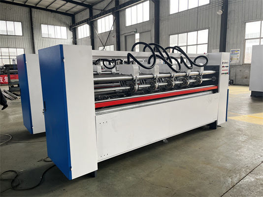 La machine de découpeuse de carton à alimentation manuelle est hors ligne